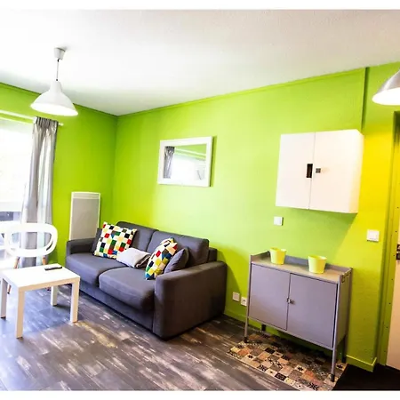 Les Avenieres - Les Avenieres Av25e Mae-9293 *